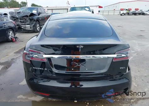 2018 Tesla Model S 100D/75D/P100D из США, поврежденный, VIN 5YJSA1E24JF248888